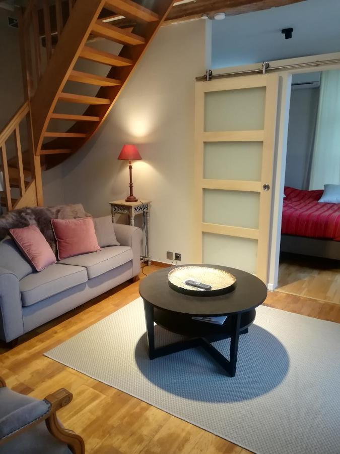 Skindles Guesthouse Поперинге Экстерьер фото