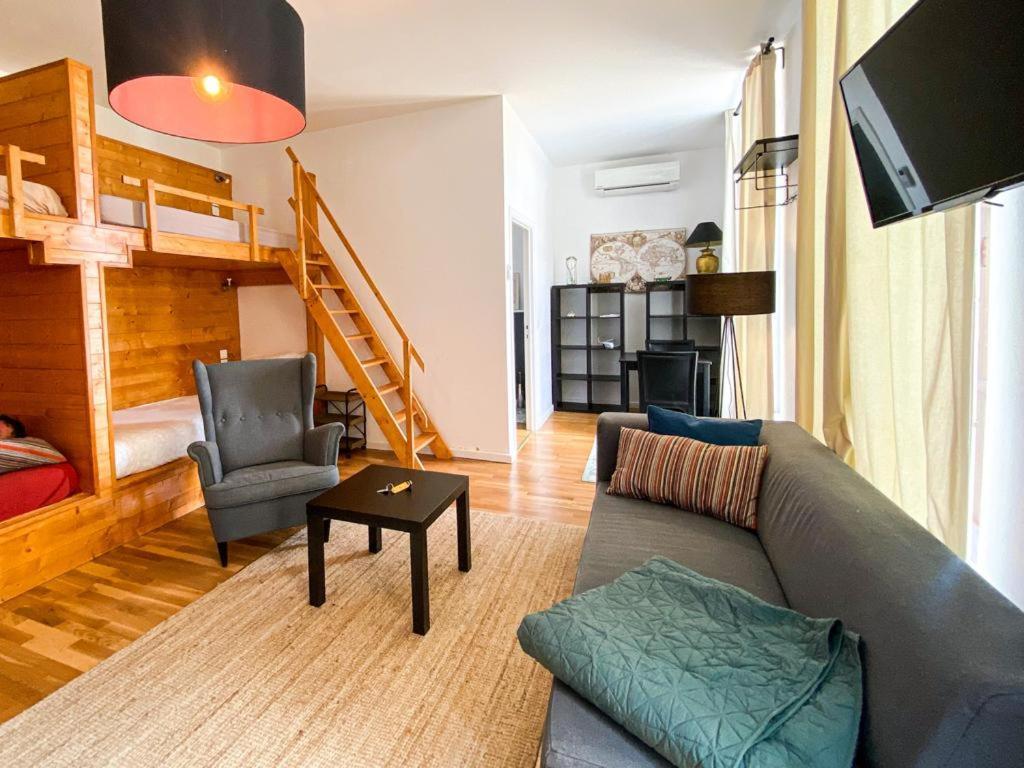 Skindles Guesthouse Поперинге Экстерьер фото