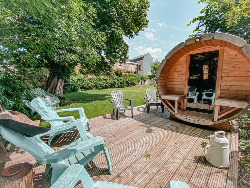 Skindles Guesthouse Поперинге Экстерьер фото