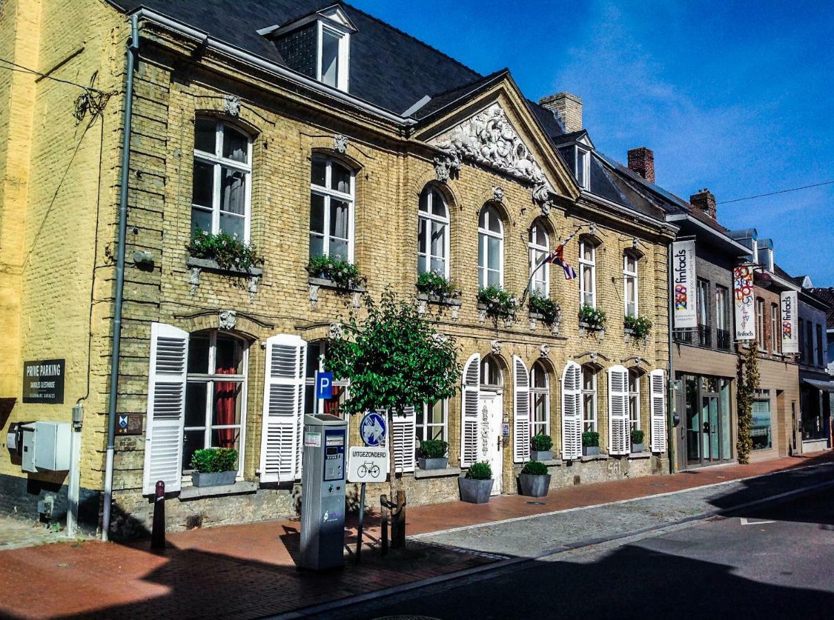 Skindles Guesthouse Поперинге Экстерьер фото